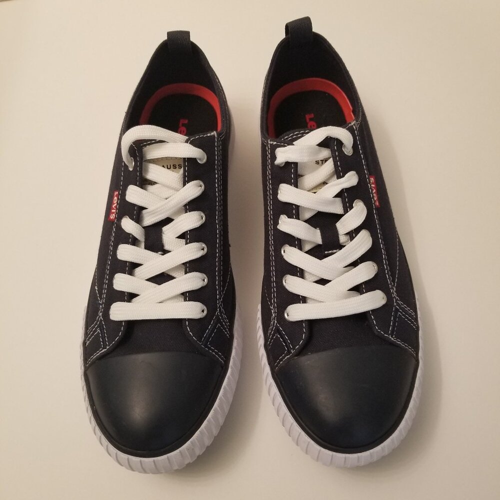 Levi Strauss Women Blue Canvas Low Top Sneakers  size 9.5 NWOT